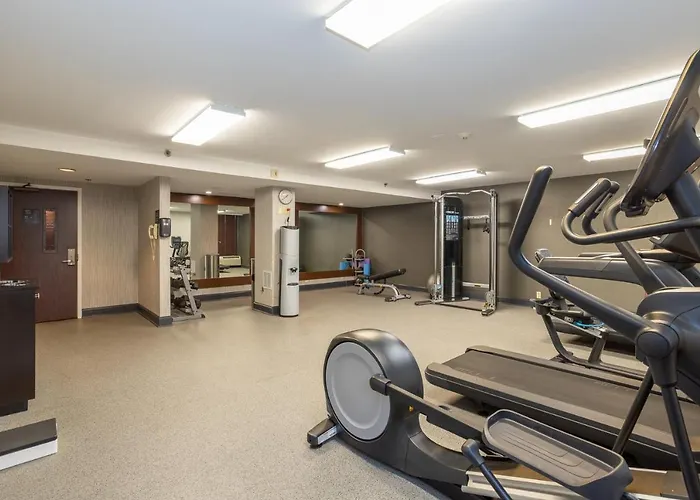 Holiday Inn Express - Newark Airport - Elizabeth By Ihg
