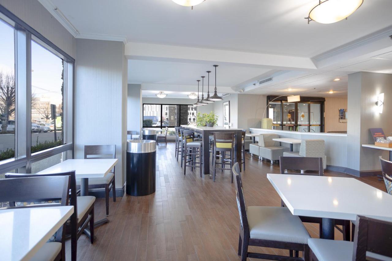 Express - Newark Airport - By Ihg 3* Elizabeth