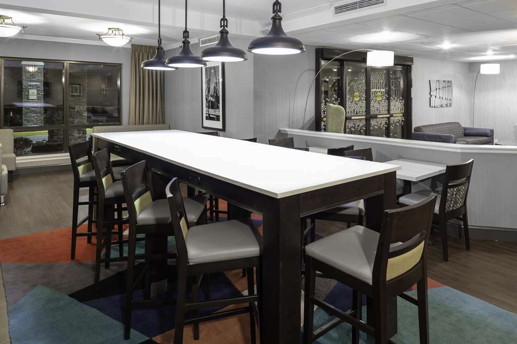 Hotel Express - Newark Airport - By Ihg Elizabeth